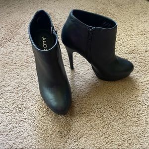Aldo Black Leather Platform Bootie Heals